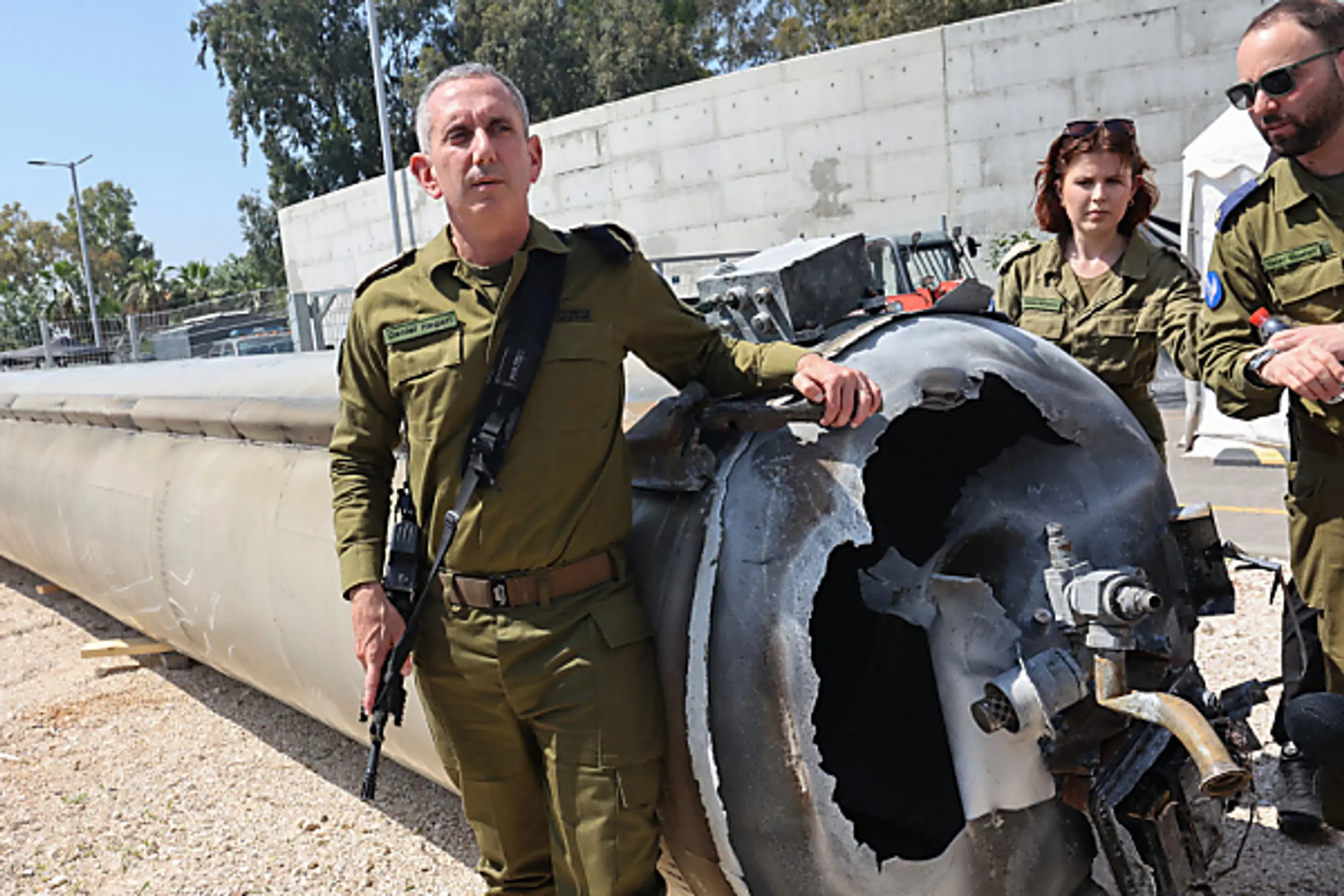 Israels Armeesprecher Hagari droht dem Iran