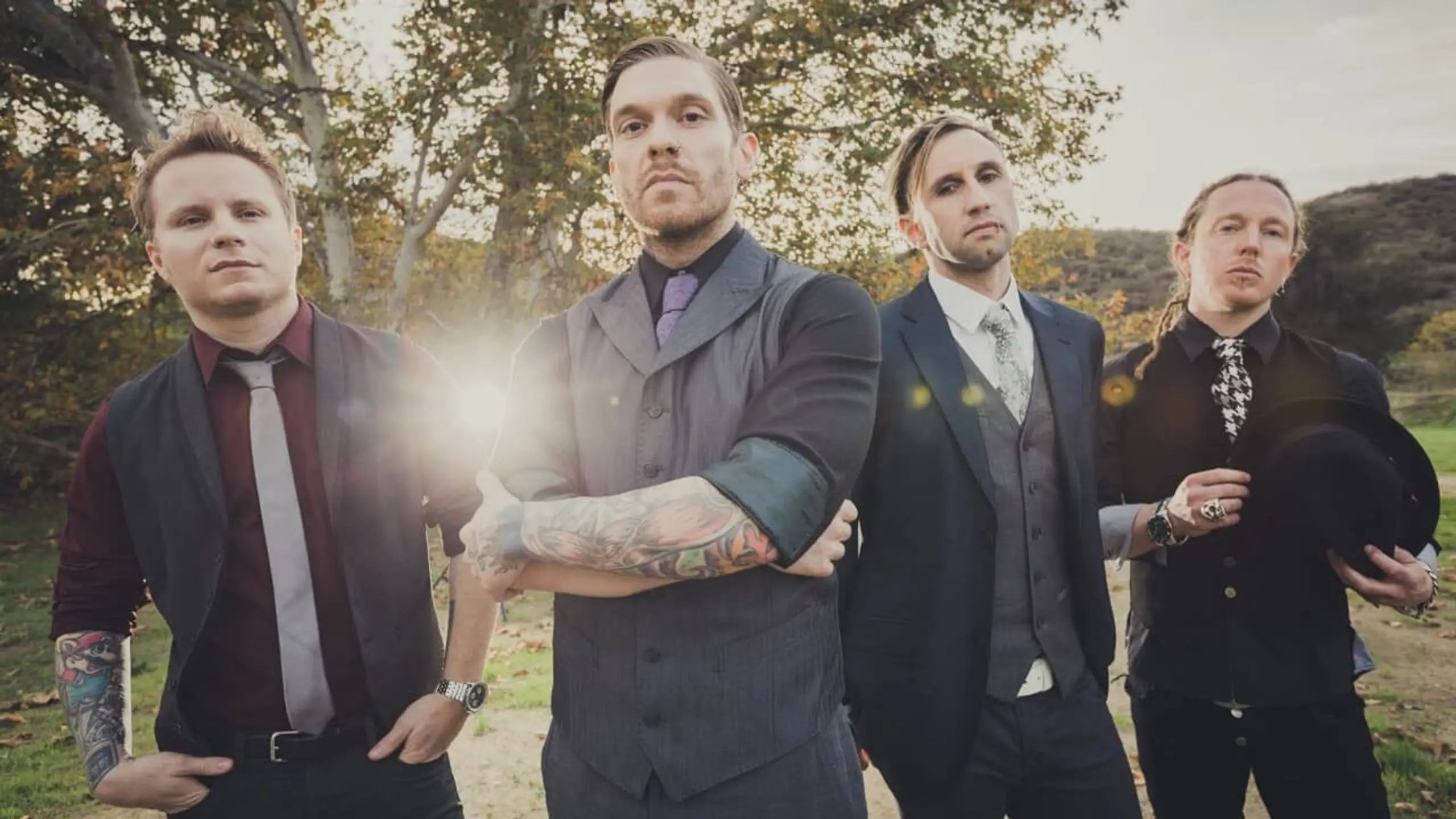 Shinedown: Somewhere in the Stratosphere