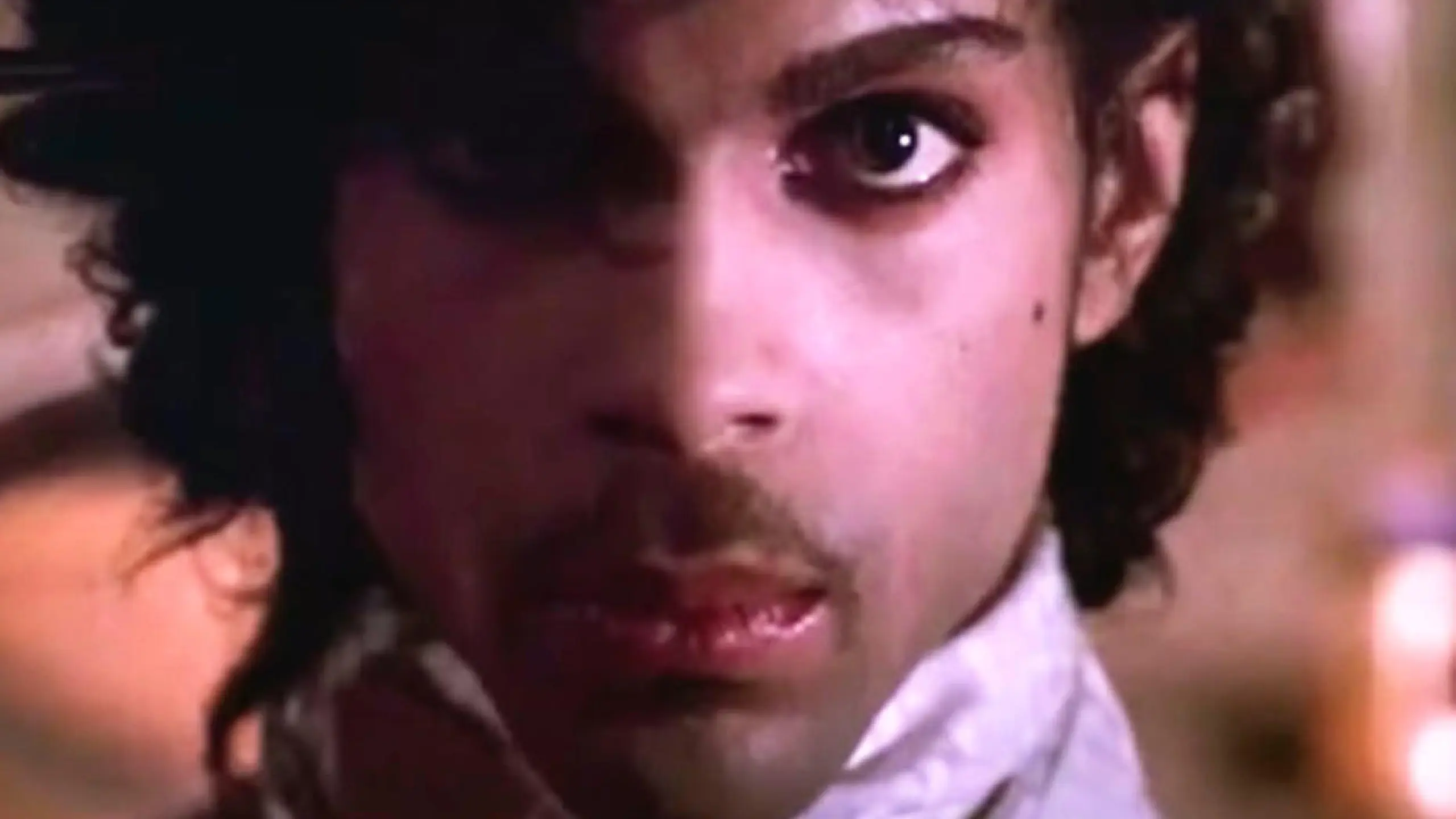 Bekam einen Oscar in der Kategorie „Beste Filmmusik“: der Musikfilm „Purple Rain“ (1984) von und mit Prince