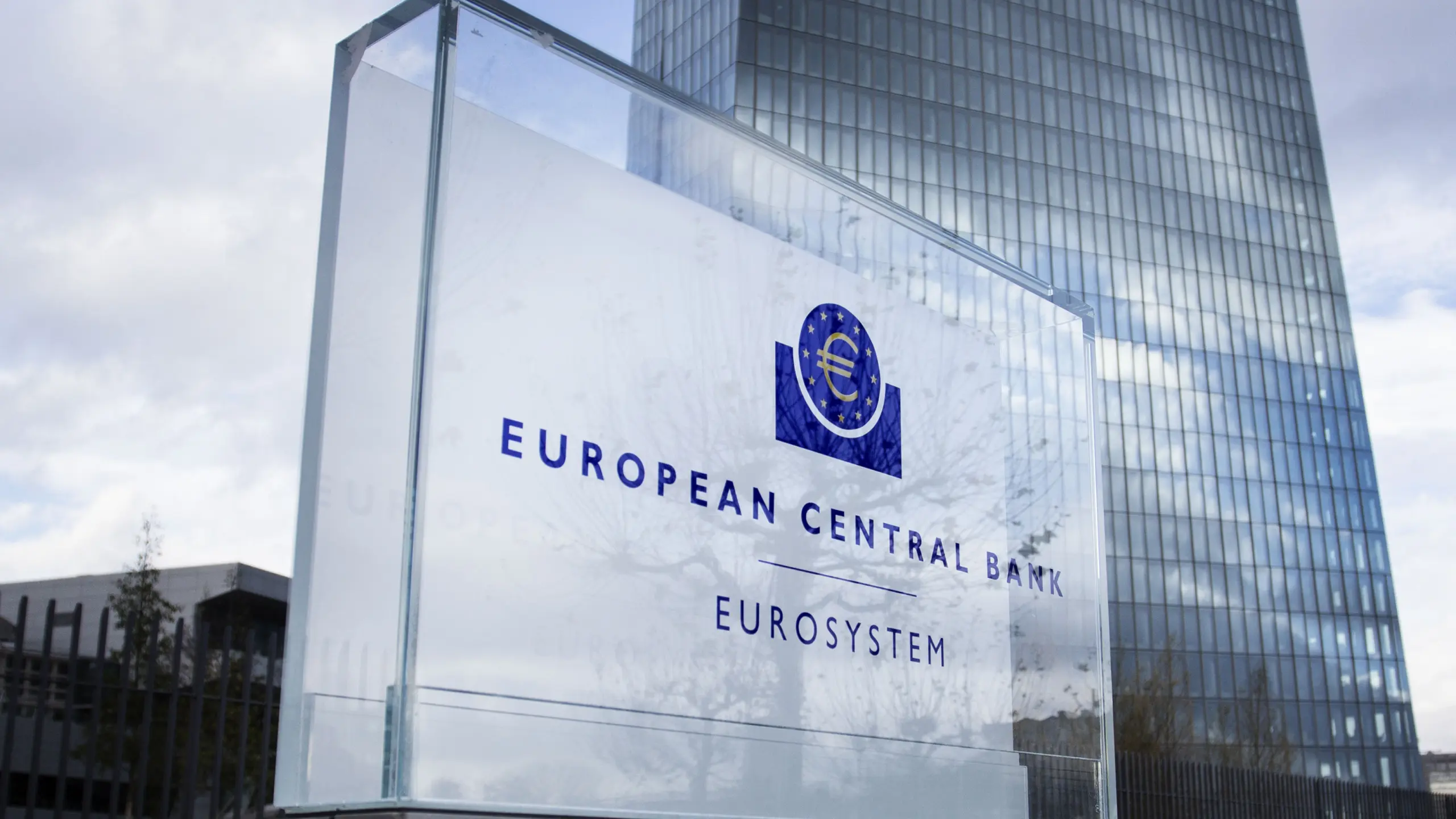 EZB-Bankenwächter senken Aufsichtsgebühren für kleinere Institute
