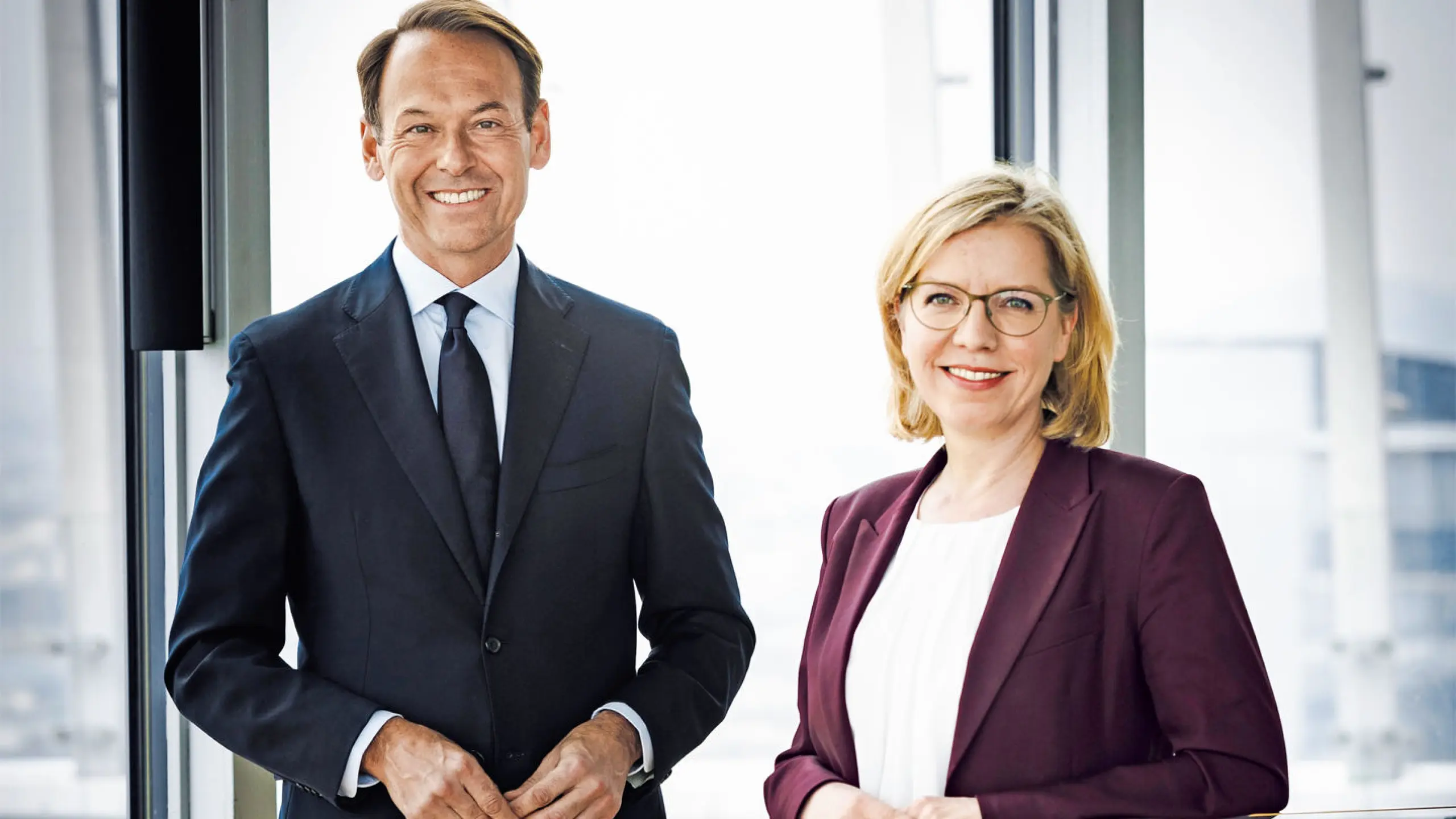 UNIQA CEO Andreas Brandstetter und Ministerin Leonore Gewessler