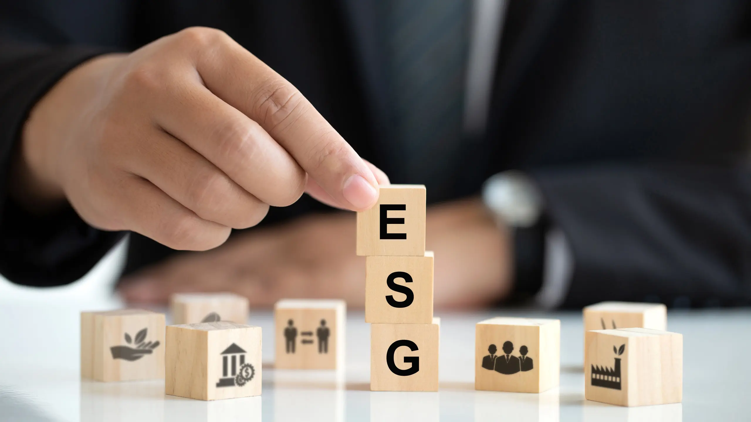 Wie man mit ESG Arbeitskräfte gewinnen kann