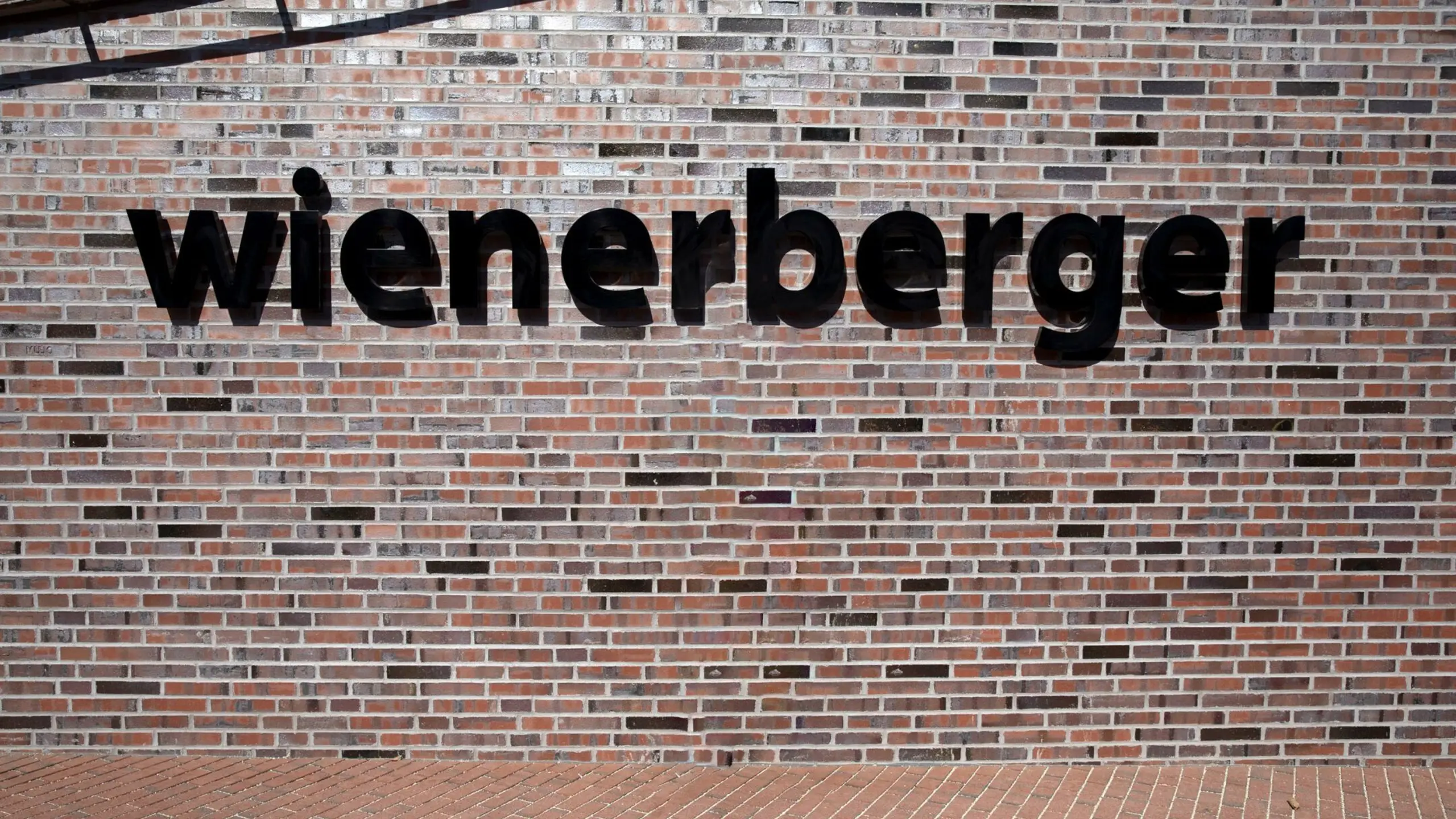 Wienerberger, der größte Ziegelhersteller der Welt, liegt m trend Ranking der größten Unternehmen Österreichs auf Platz 23.