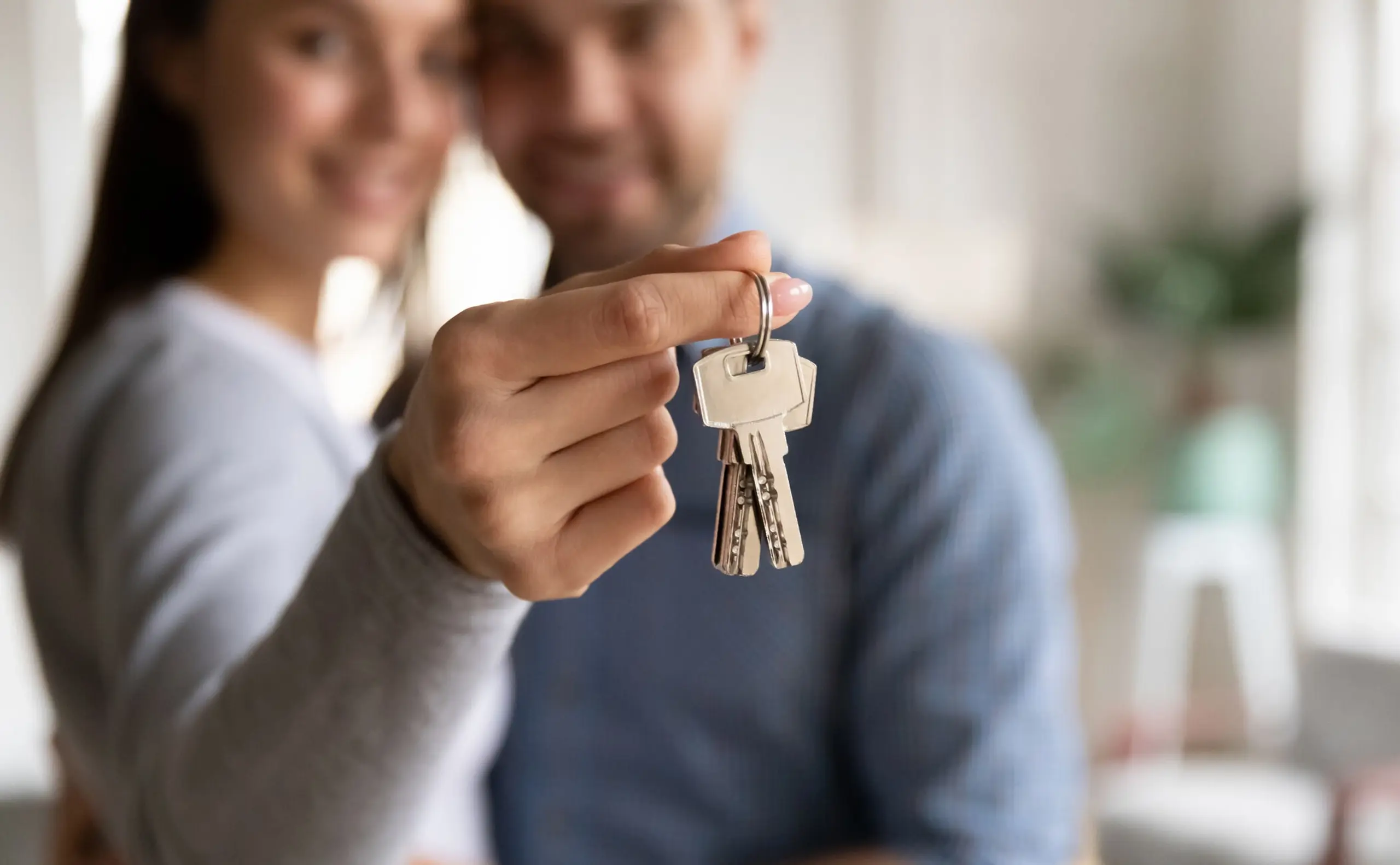 Unverheiratet eine Immobilie kaufen: Was ein Partnerschaftsvertrag bringt