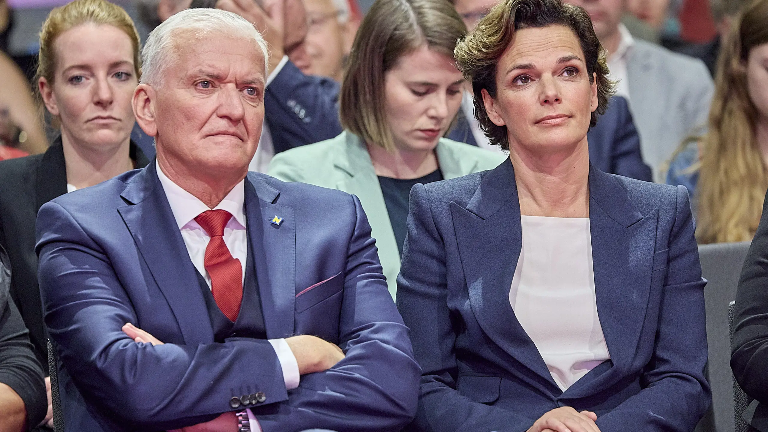 STIMMUNGSTIEF. SPÖ NÖ Parteichef Franz Schnabl mit Parteichefin Pamela Rendi-Wagner am SPÖ NÖ Landesparteitag am 1. Oktober 2022. Im Wahlkampf-Finale 2023 lässt sich PRW in Niederösterreich so gut wie nie mit Schnabl blicken.