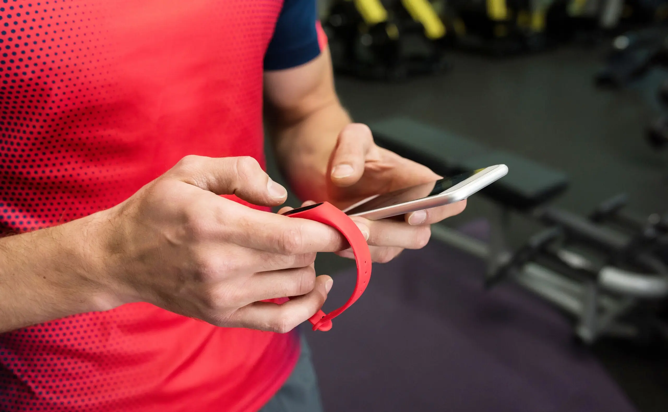 Mit der Smartwatch als Fitness-Tracker am Handgelenk die aktuellen Gesundheits- und Leistungsdaten immmer im Blick.