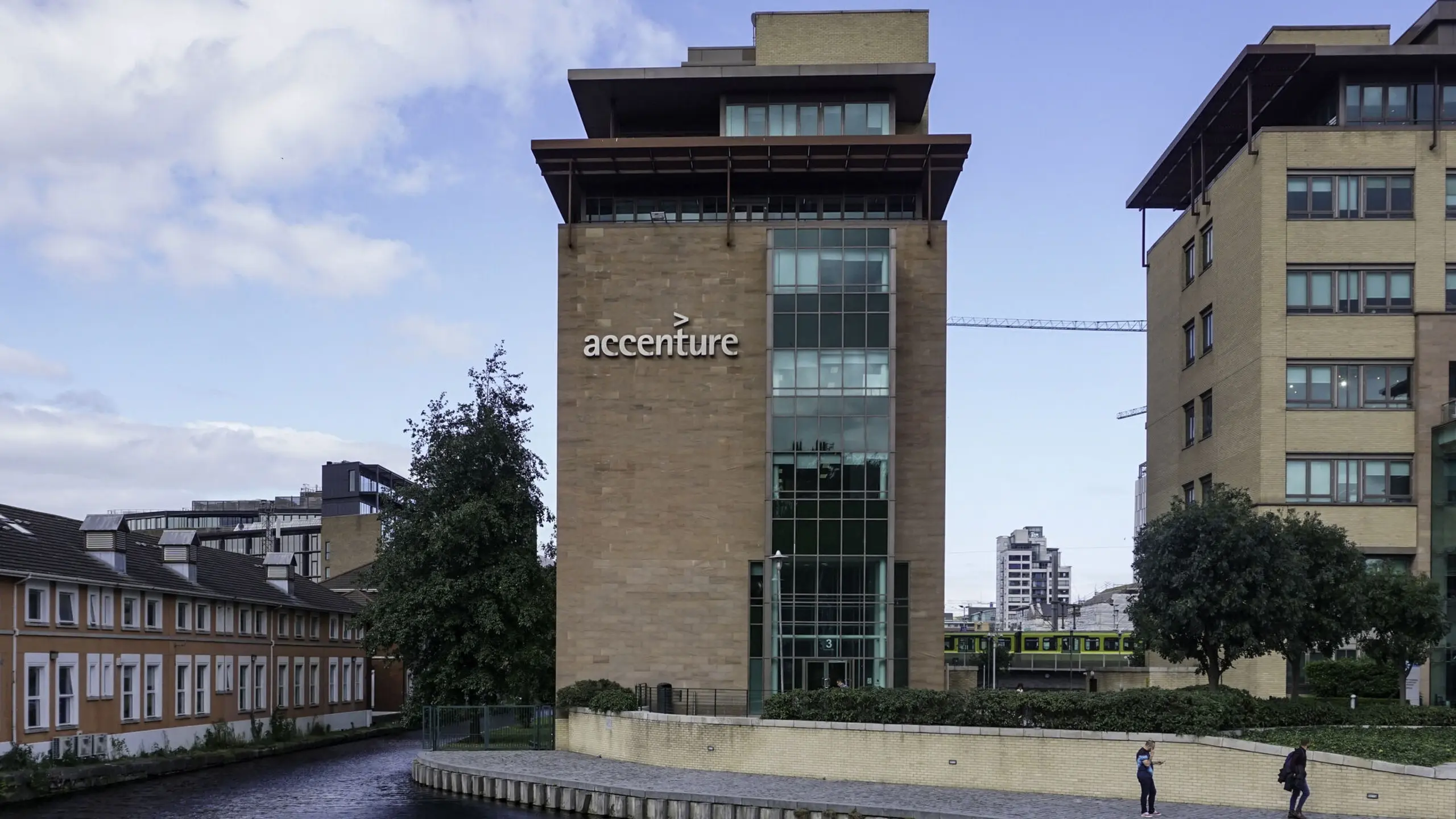 Das Accenture Headquarter in Dublin, Irland