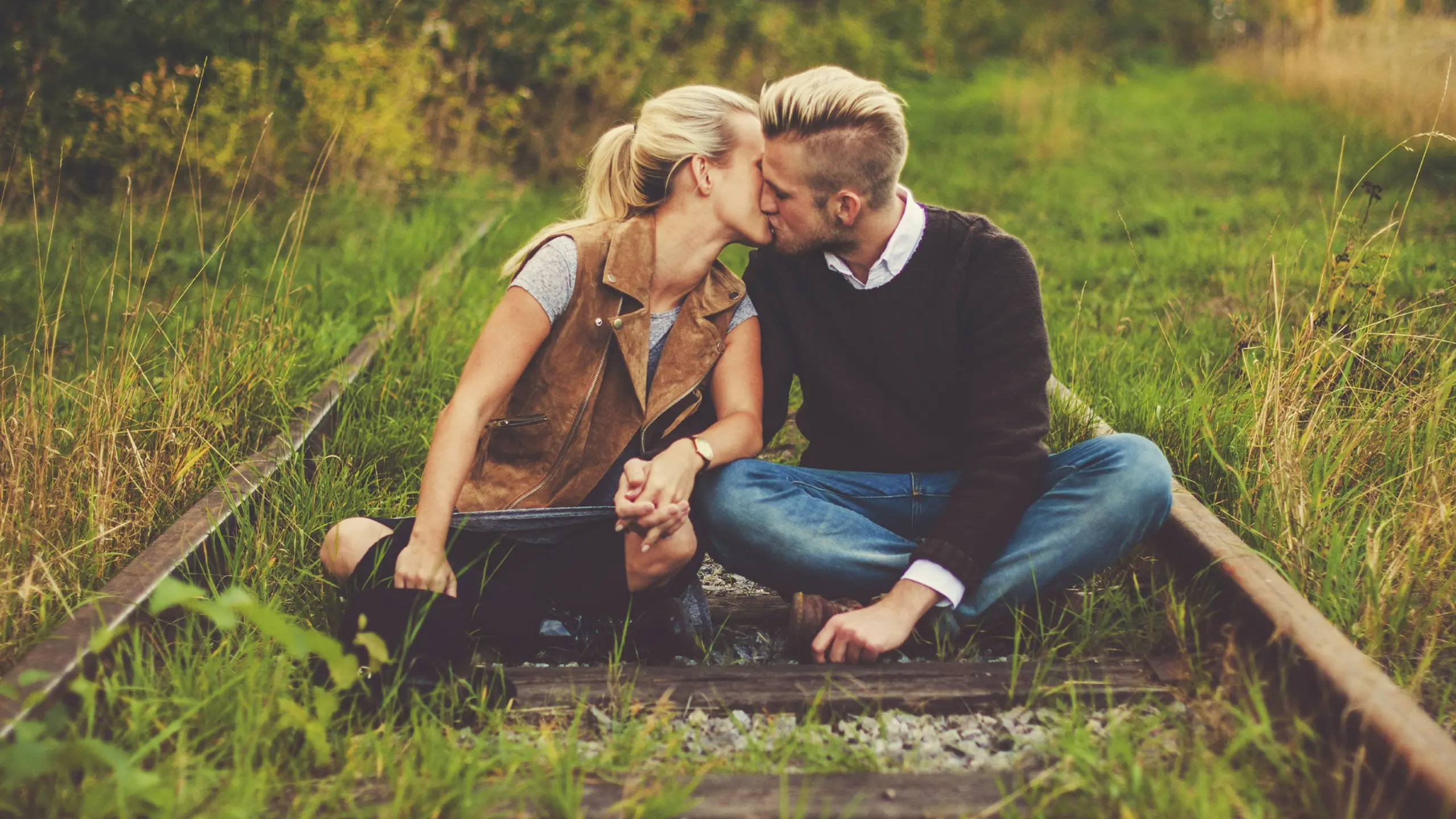 Was Küsse über deine Beziehung verraten