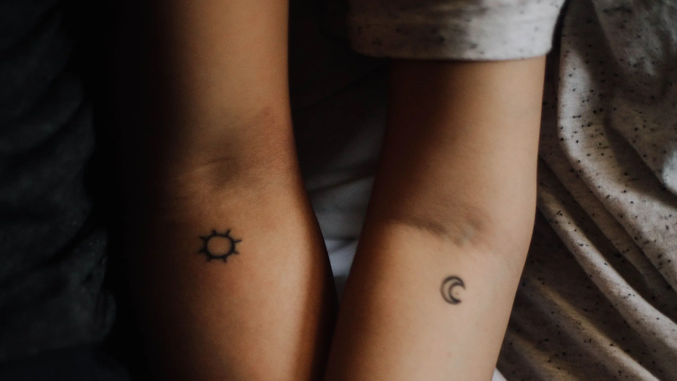 Die 17 besten Paar-, Freundinnen- oder Schwestern-Tattoos